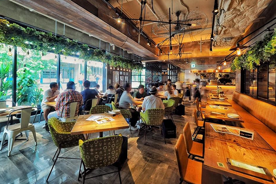 私たちについて